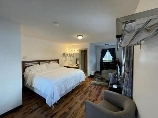 Hotel Timber Pointe 5*
