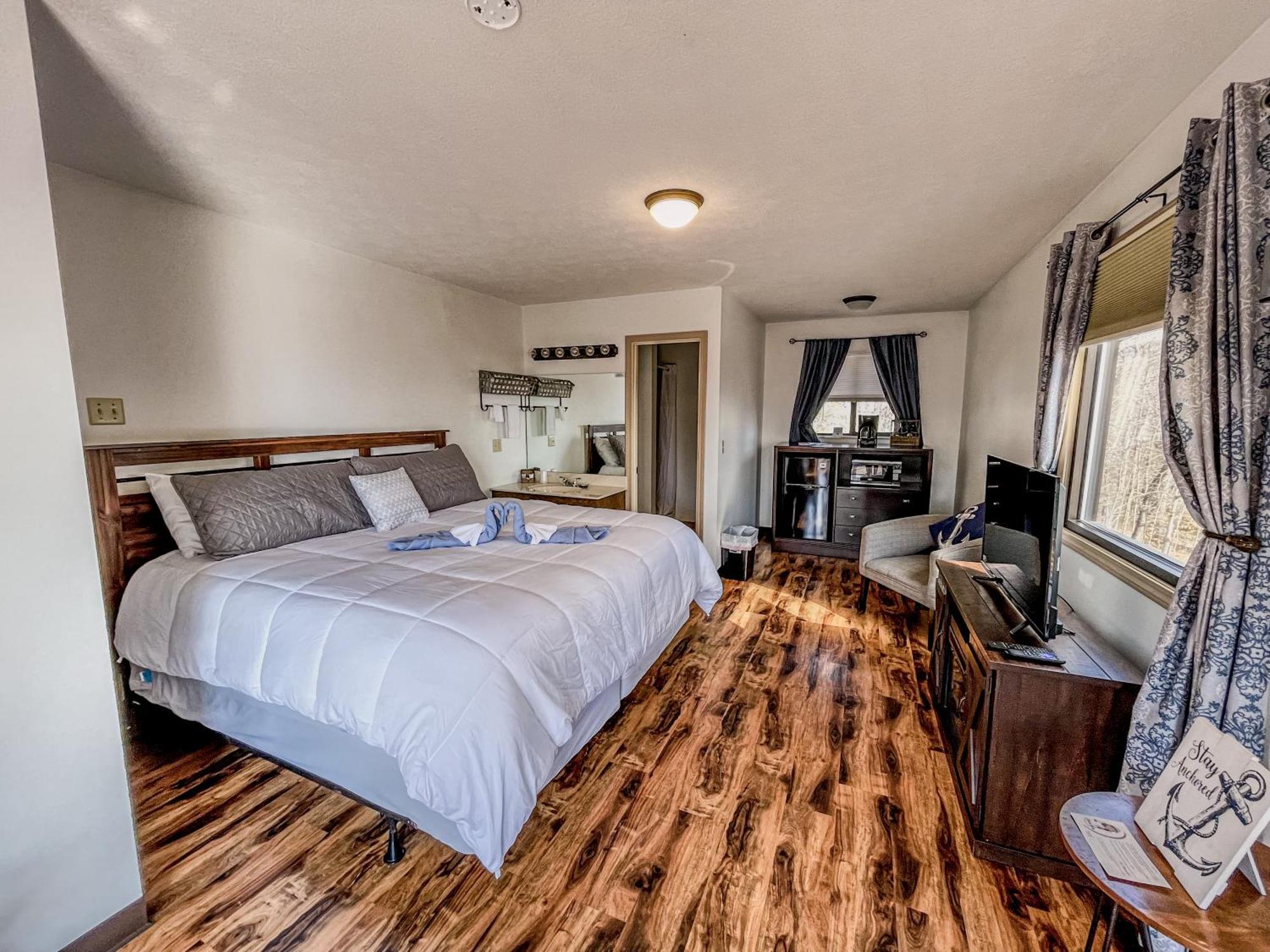 Timber Pointe 5*