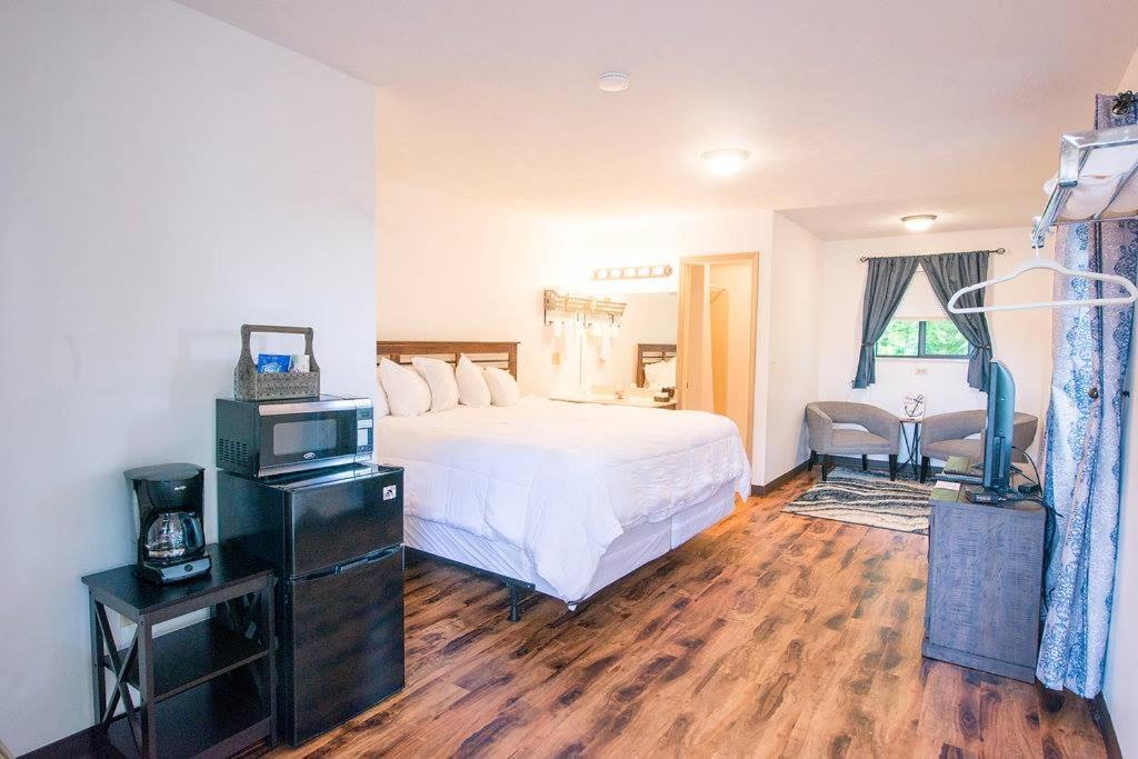Timber Pointe Jamestown